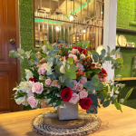 «Elaboración con estilo profesional box floral»